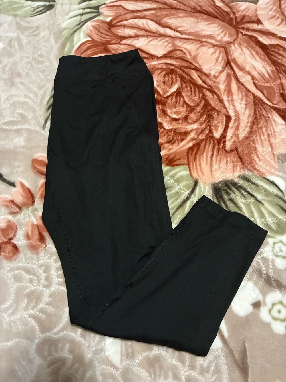 lululemon athletica Black Mid-Rise Performance Leggings
